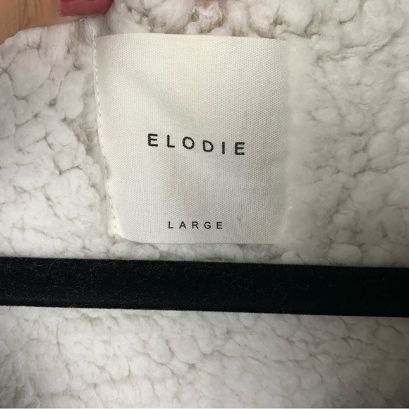 Elodie Sherpa - Picture 6 of 8